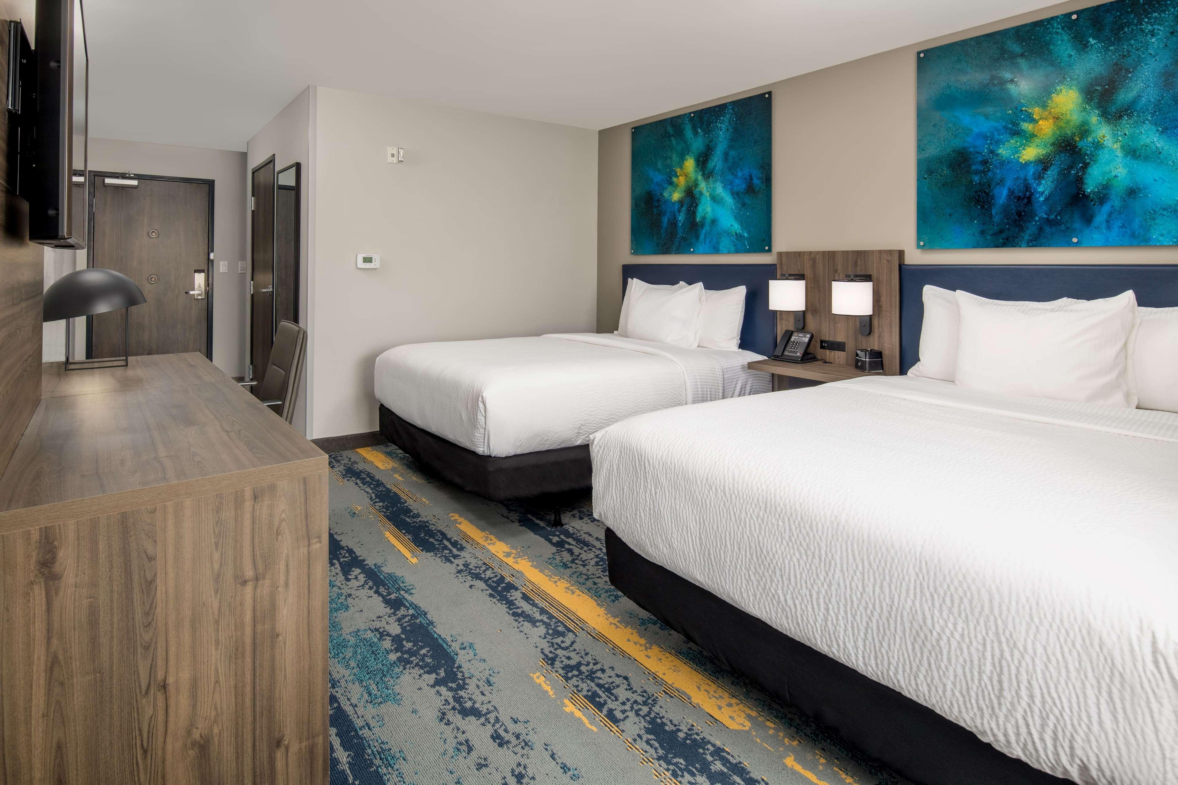 La Quinta Inn & Suites By Wyndham Spokane Downtown Εξωτερικό φωτογραφία