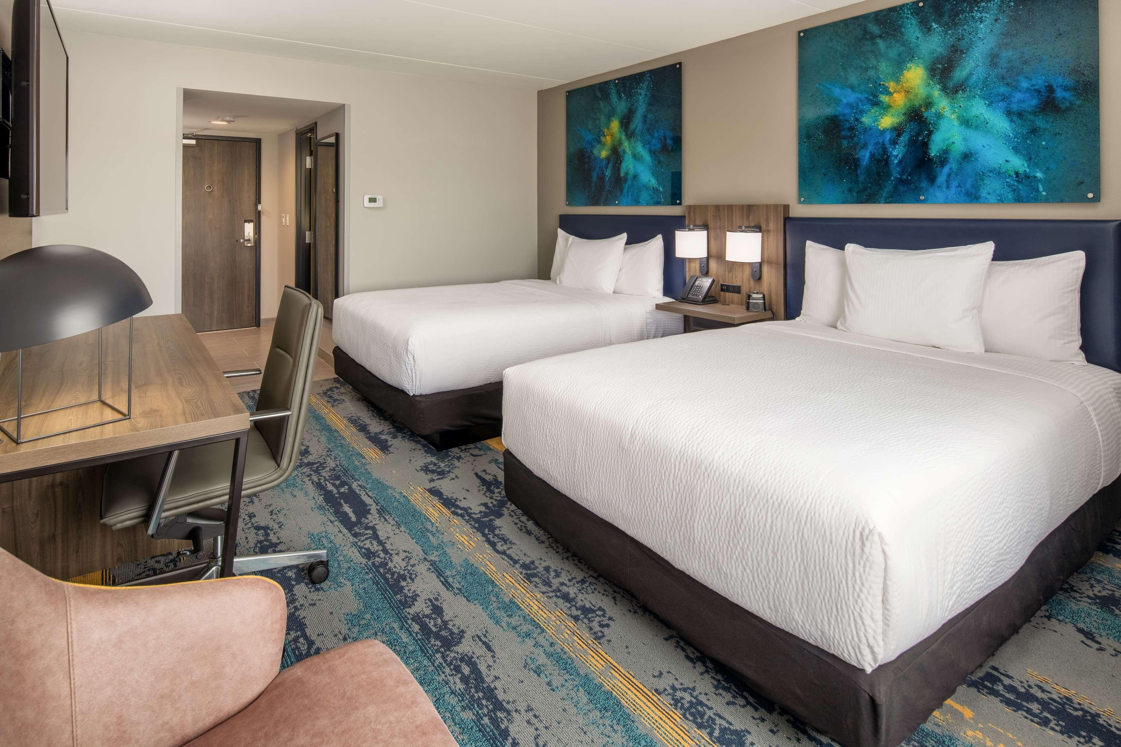 La Quinta Inn & Suites By Wyndham Spokane Downtown Εξωτερικό φωτογραφία